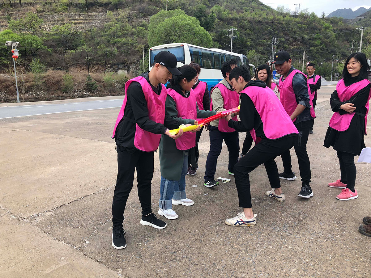 飛鳥(niǎo)創(chuàng)意企業(yè)拓展團(tuán)建案例 | 爨底下民俗村2日拓展團(tuán)建游 飛鳥(niǎo)創(chuàng)意企業(yè)拓展團(tuán)建案例 | 爨底下民俗村2日拓展團(tuán)建游