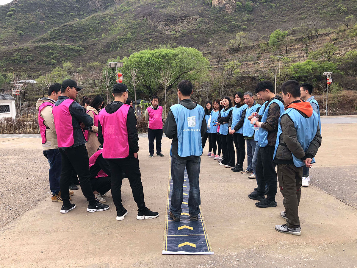 飛鳥(niǎo)創(chuàng)意企業(yè)拓展團(tuán)建案例 | 爨底下民俗村2日拓展團(tuán)建游 飛鳥(niǎo)創(chuàng)意企業(yè)拓展團(tuán)建案例 | 爨底下民俗村2日拓展團(tuán)建游