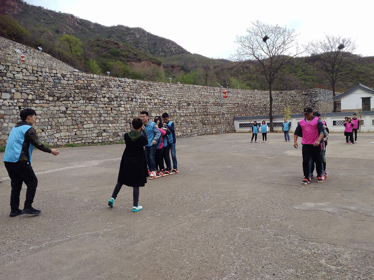 飛鳥(niǎo)創(chuàng)意企業(yè)拓展團(tuán)建案例 | 爨底下民俗村2日拓展團(tuán)建游 飛鳥(niǎo)創(chuàng)意企業(yè)拓展團(tuán)建案例 | 爨底下民俗村2日拓展團(tuán)建游