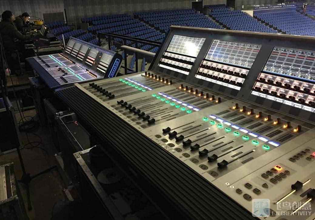 活動(dòng)舞臺(tái)搭建時(shí)的音響設(shè)備擺放方式有幾種？